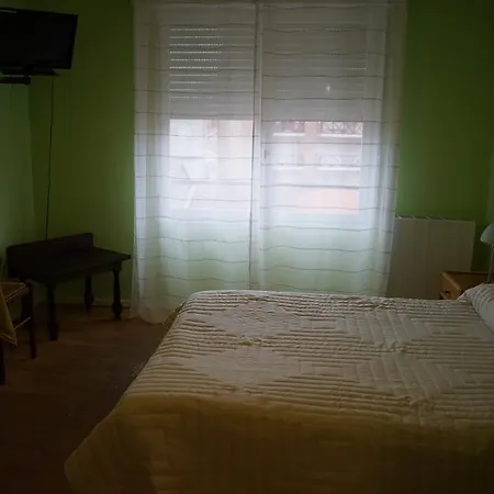 Le Novel Hotel